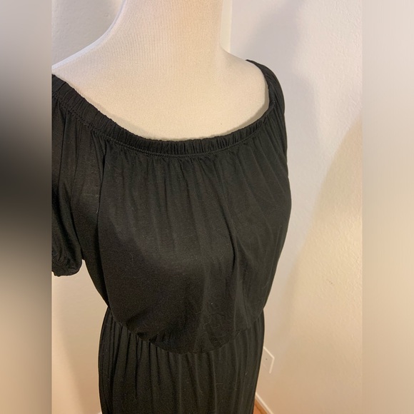 NWT Forever Rose Couture Long Black Dress - Size 2X - Picture 4 of 6